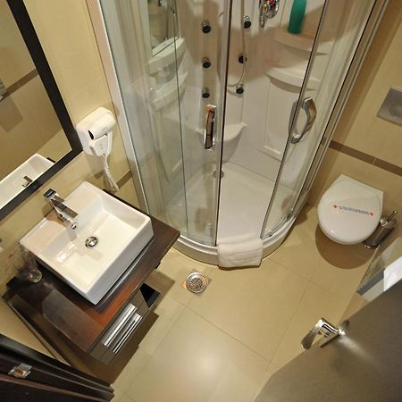 Hotel Zelengora كراغوييفاك الغرفة الصورة