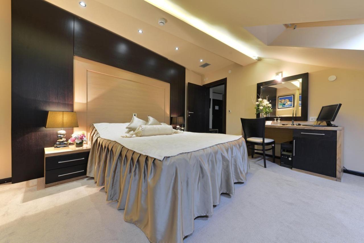Hotel Zelengora كراغوييفاك المظهر الخارجي الصورة