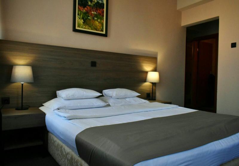 Hotel Zelengora كراغوييفاك المظهر الخارجي الصورة